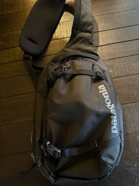 Patagonia Black Sling Pack with Chest Buckle